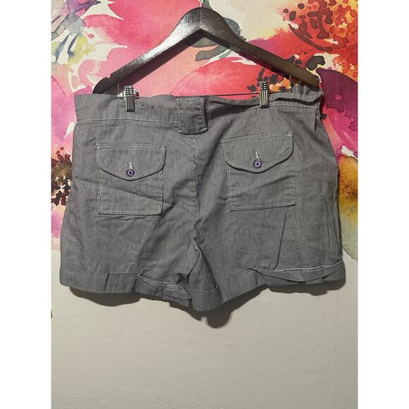 Allen B. by Allen Schwartz pinstriped Paper Bag Shorts - Linen Like Feel - SZ 16 - Picture 4 of 4